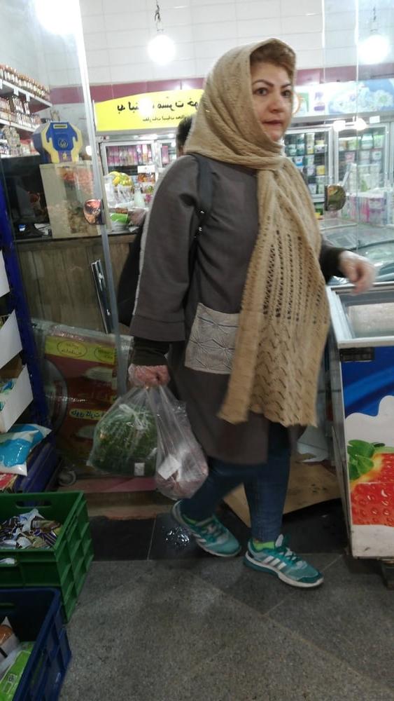 24P Granny (Iran) 1
