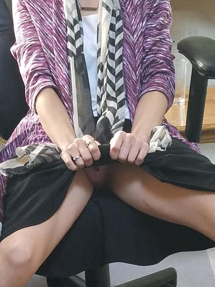 25P Upskirt 113