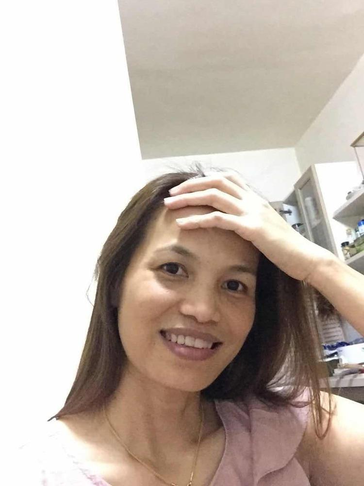 12P Woman from Thailand exposed