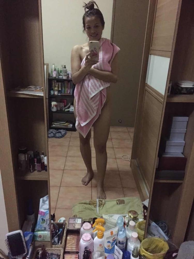 12P Woman from Thailand exposed