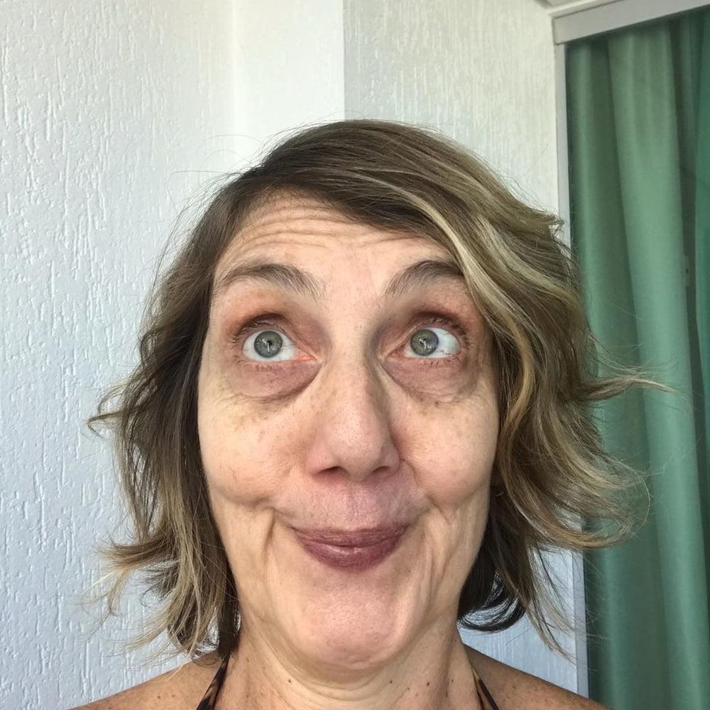 22P Amateur granny hot mouth