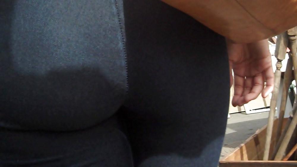 25P Butt & ass so nice to see & up close POV