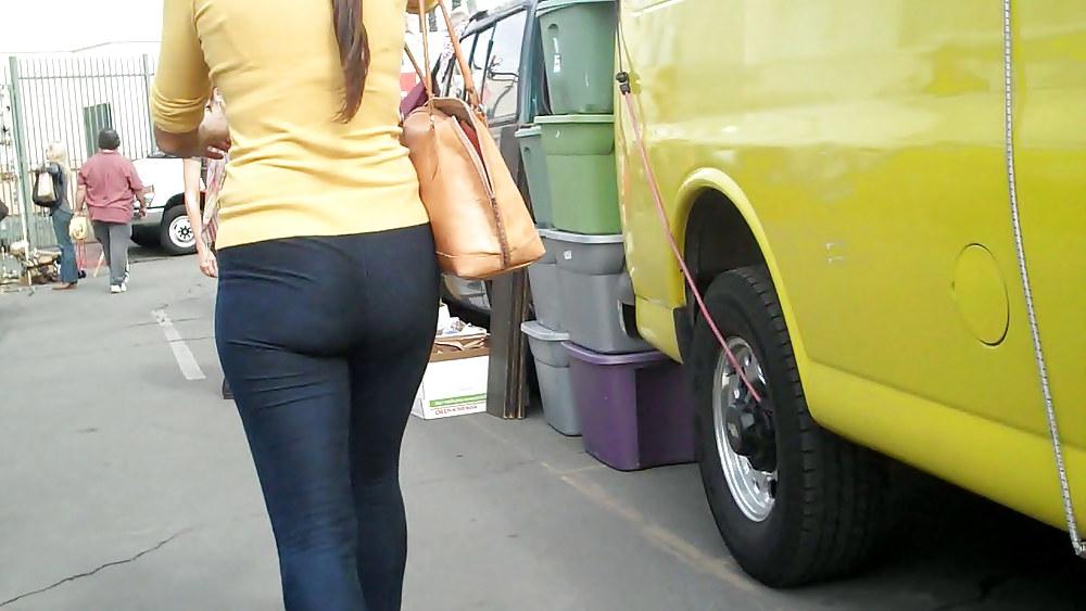 25P Butt & ass so nice to see & up close POV