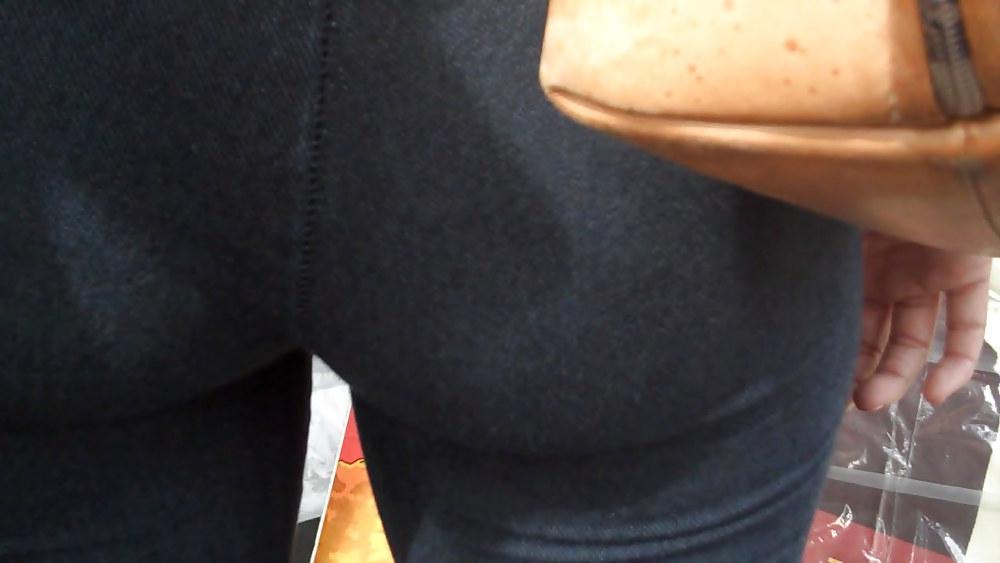25P Butt & ass so nice to see & up close POV