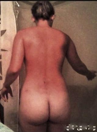 25P 34 yr old Step Daughter showing me her beautiful body