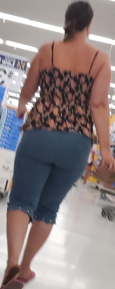 7P Voyeur Butts 4