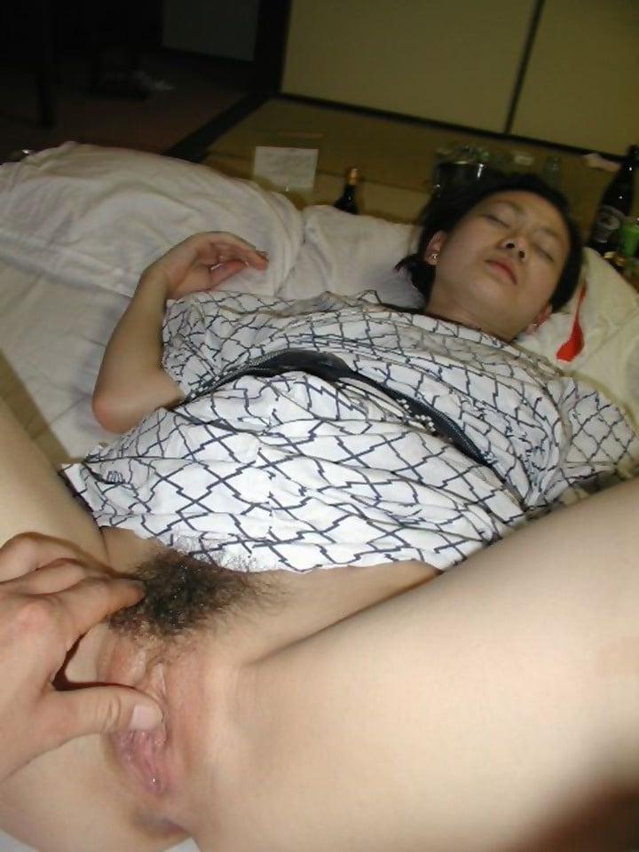 16P Amateur Asian 2510