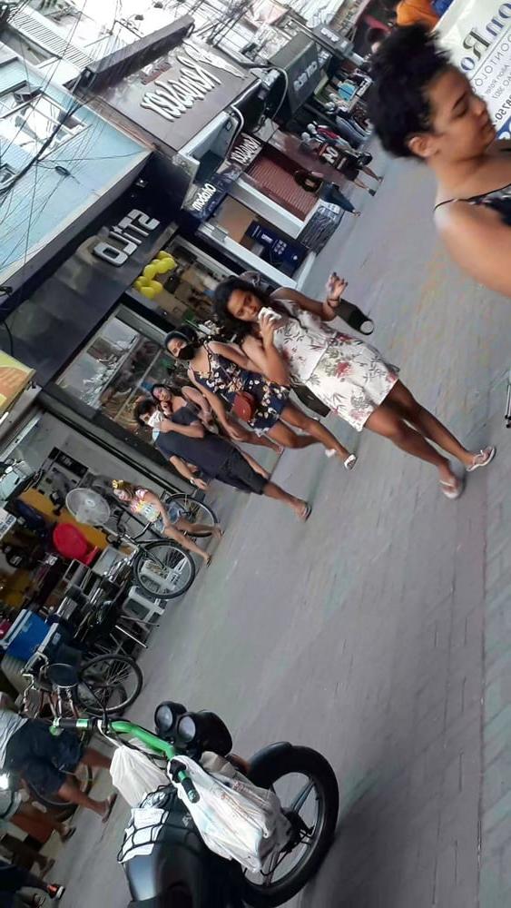 25P upskirt tenny