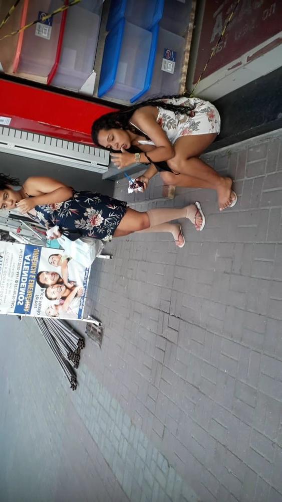 25P upskirt tenny