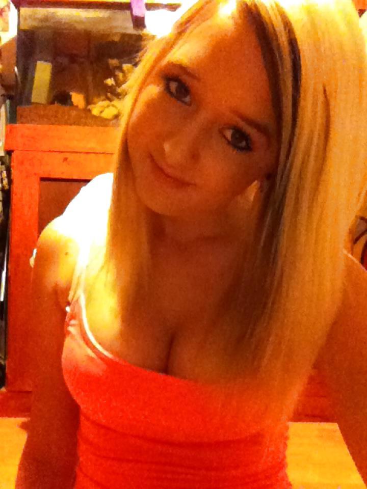 25P Non-nude Facebook beauties vol3
