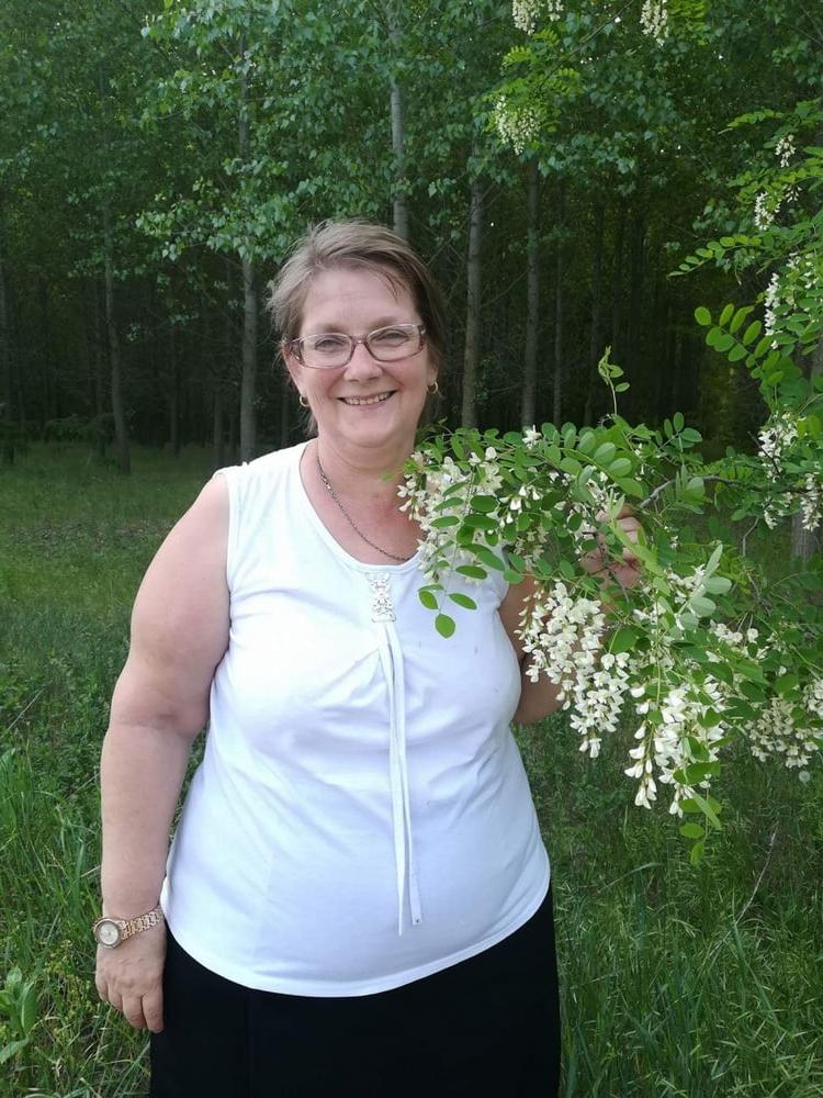 19P BBW - Mature - Clothed 7