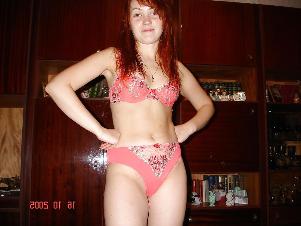 21P AMAZING RUSSIAN AMATEUR - LENA XI