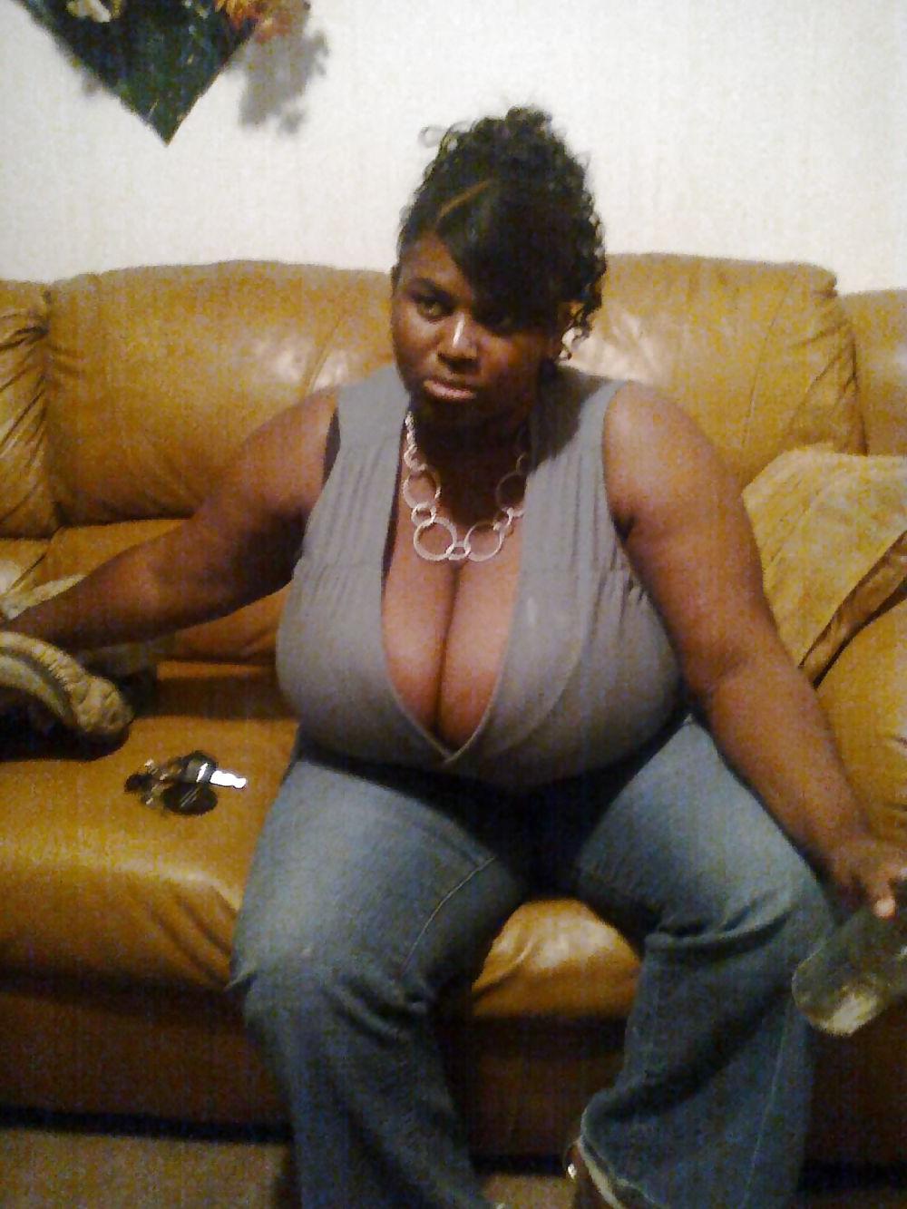 25P Ebony Milfs
