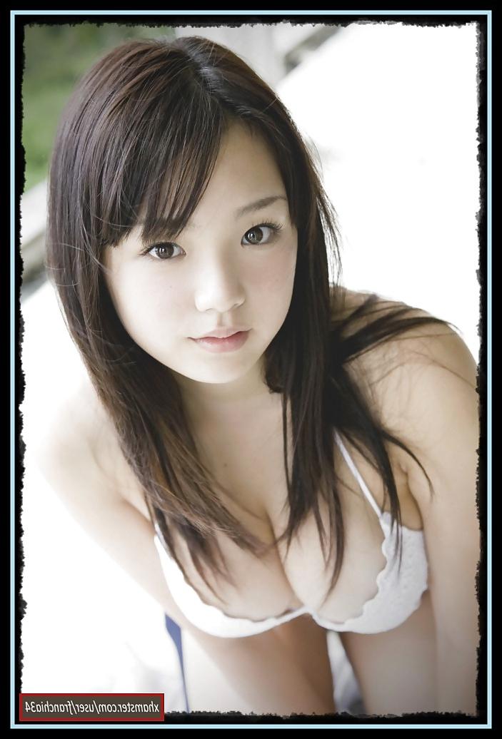 25P My asian non nude colletion by franchi