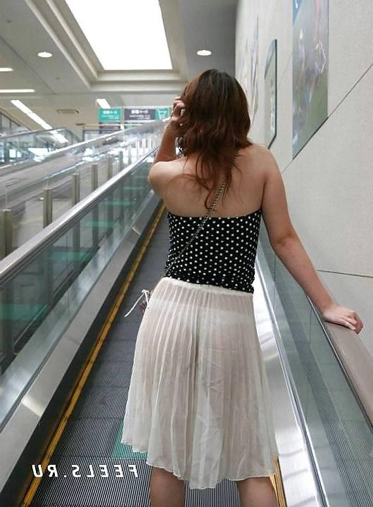 9P Upskirt and voyeur...comments please