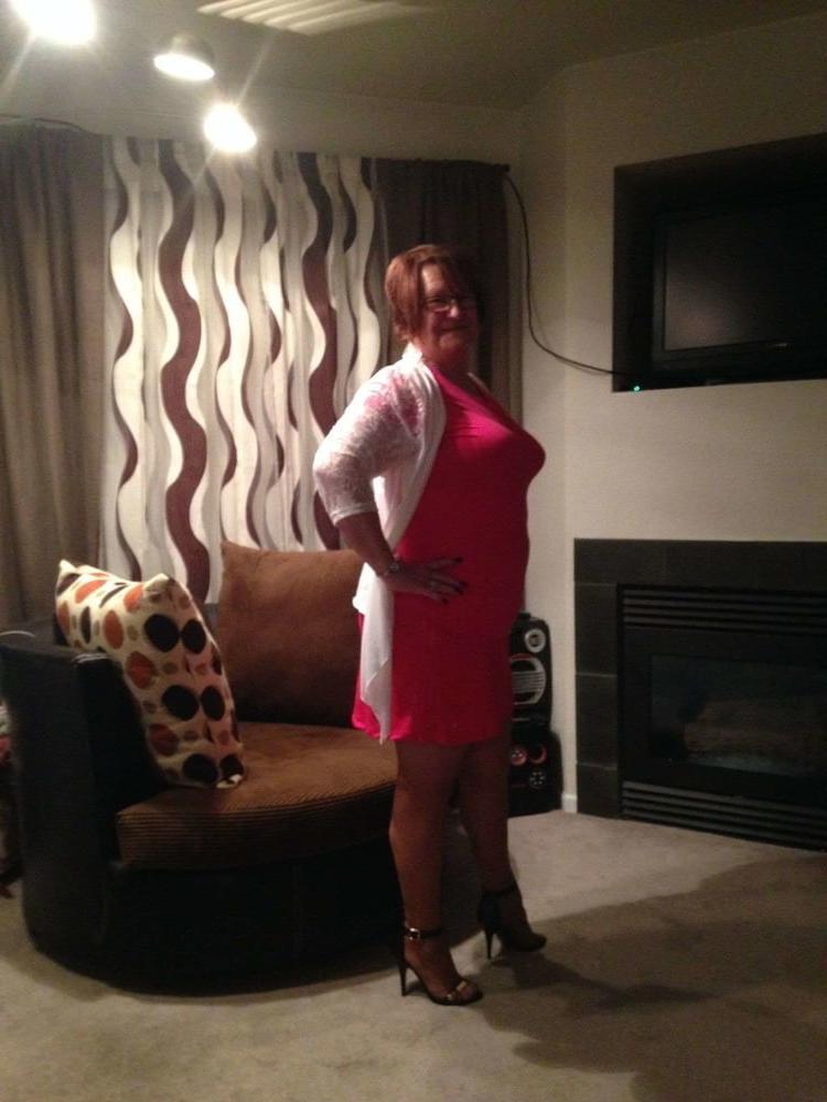 14P Non-nude big titted granny