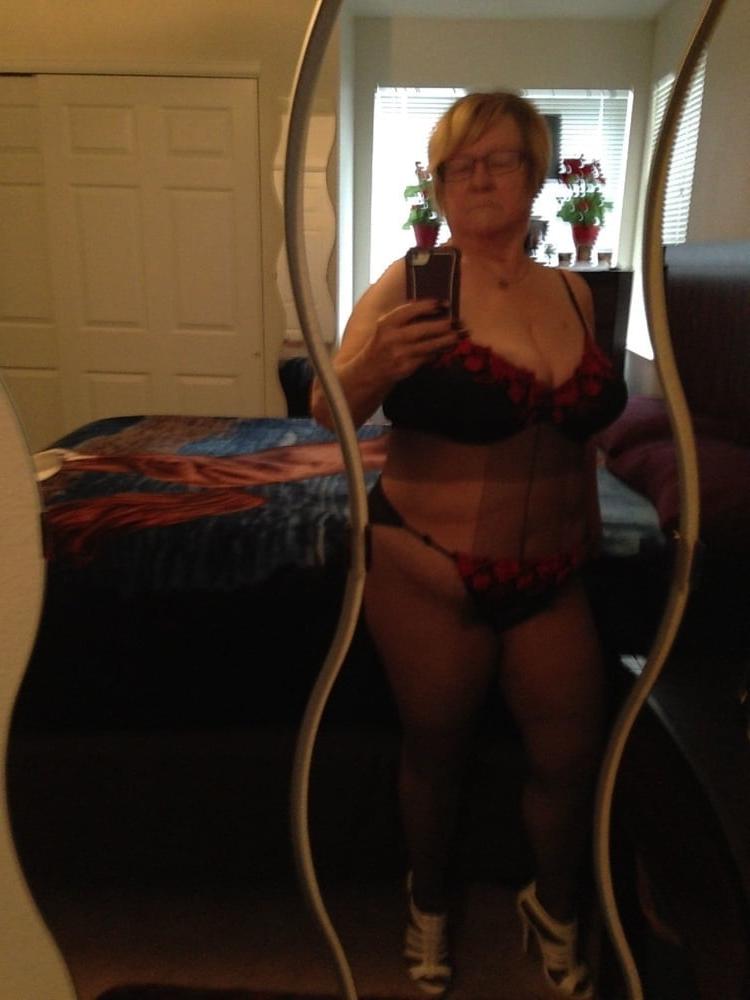 14P Non-nude big titted granny
