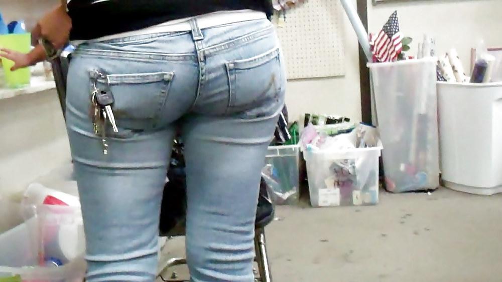 25P Tight sexy butt & ass in jeans 