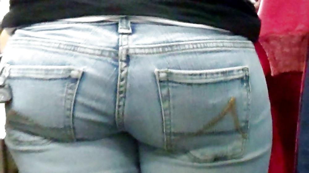 25P Tight sexy butt & ass in jeans 