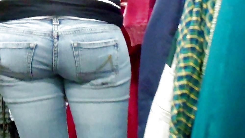 25P Tight sexy butt & ass in jeans 