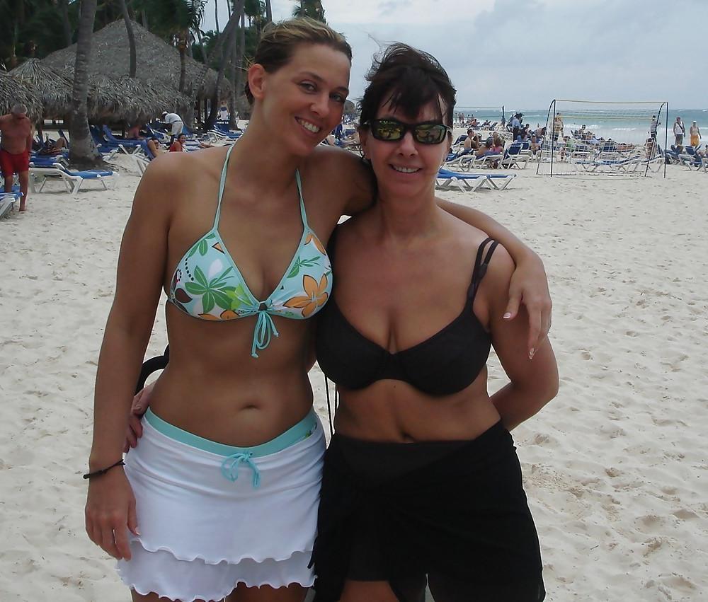 25P Mom & Daughter 4