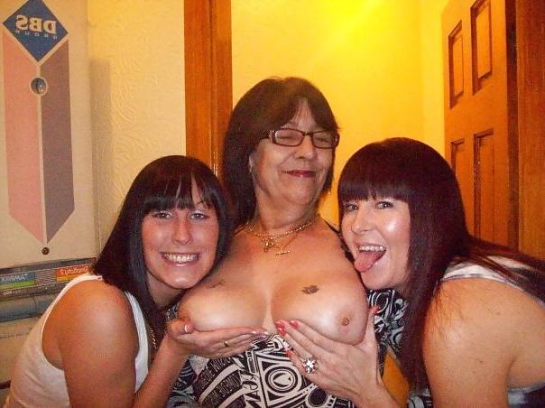 25P Mom & Daughter 4