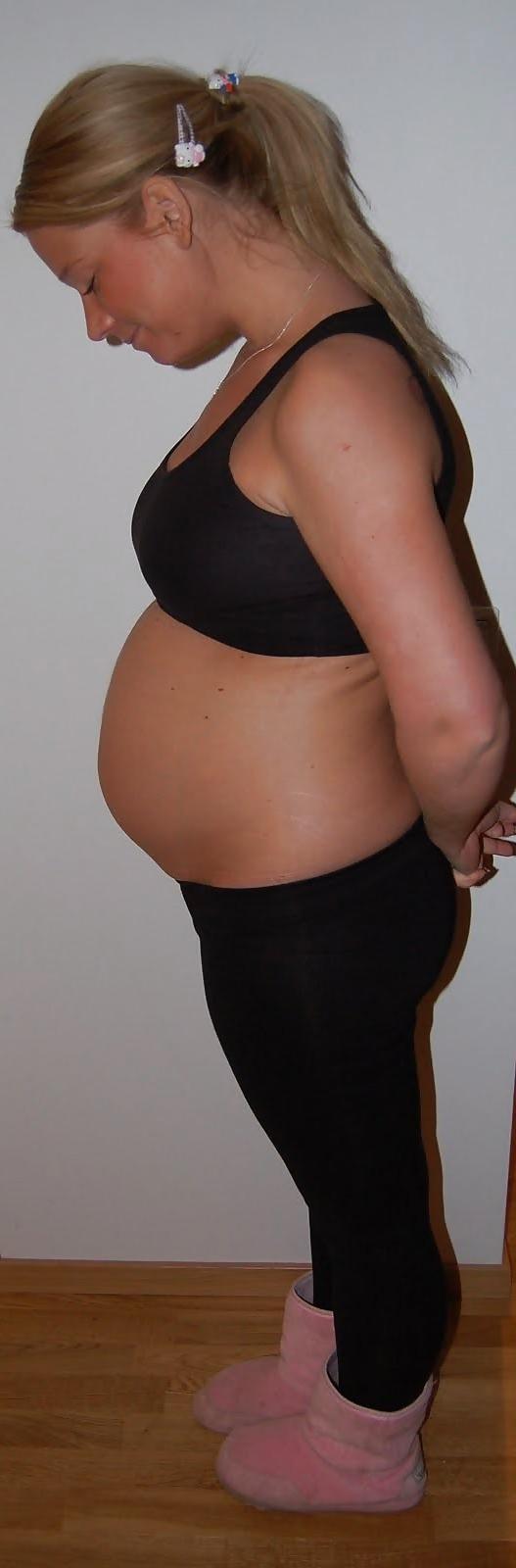 25P Pregnant horny wives