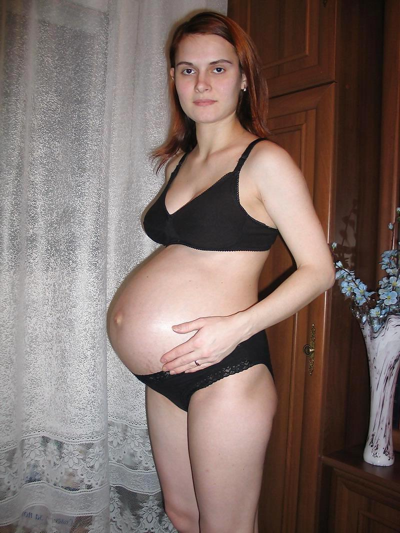 25P Pregnant horny wives