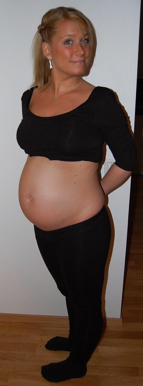 25P Pregnant horny wives