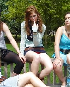 22P Nice Girls Self Fuck Fingern Nasse Muschis FKK Babs