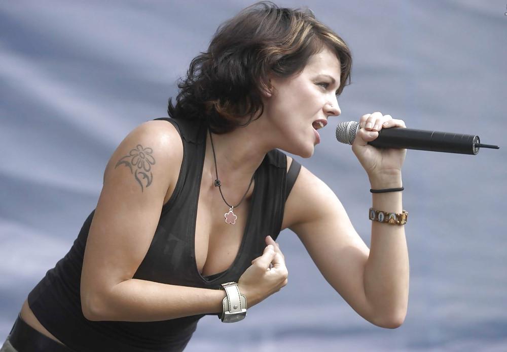 25P Marta Jandova 