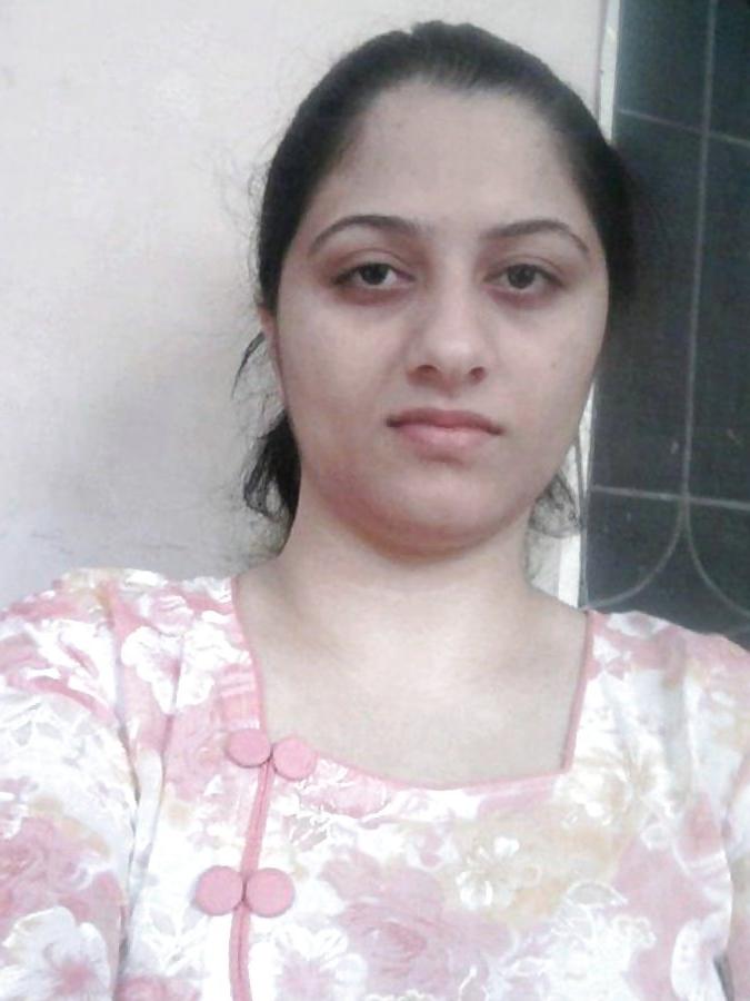 13P Punjabi lady 