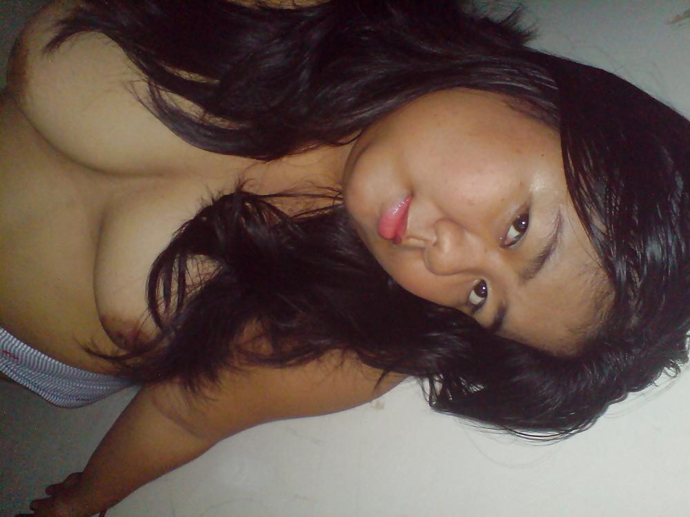 11P Very nice nipples