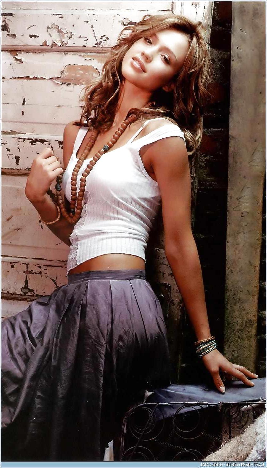 25P Jessica Alba