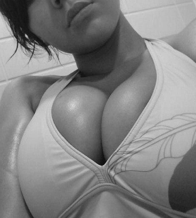 14P Big boobs MIX 2 Non Porn