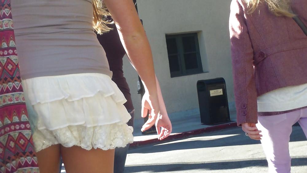 25P Teen ass & butt in small sexy mini skirt 