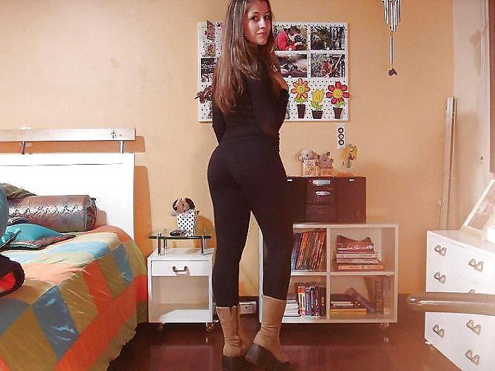 25P Ass & butt on real sexy girl 