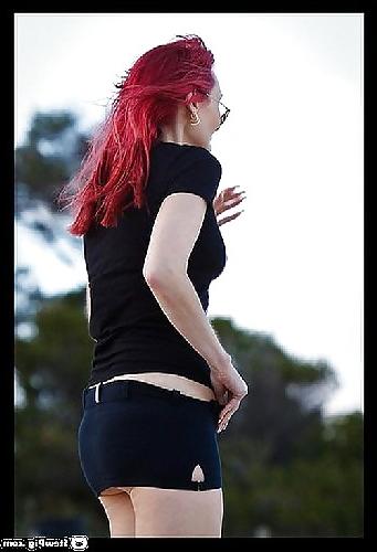 24P Girls in short skirts - 10 (non nude, sexy pics)