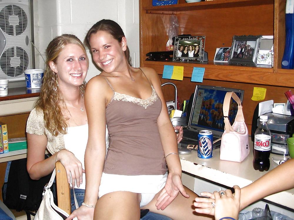 15P Nice (non nude) girls 47