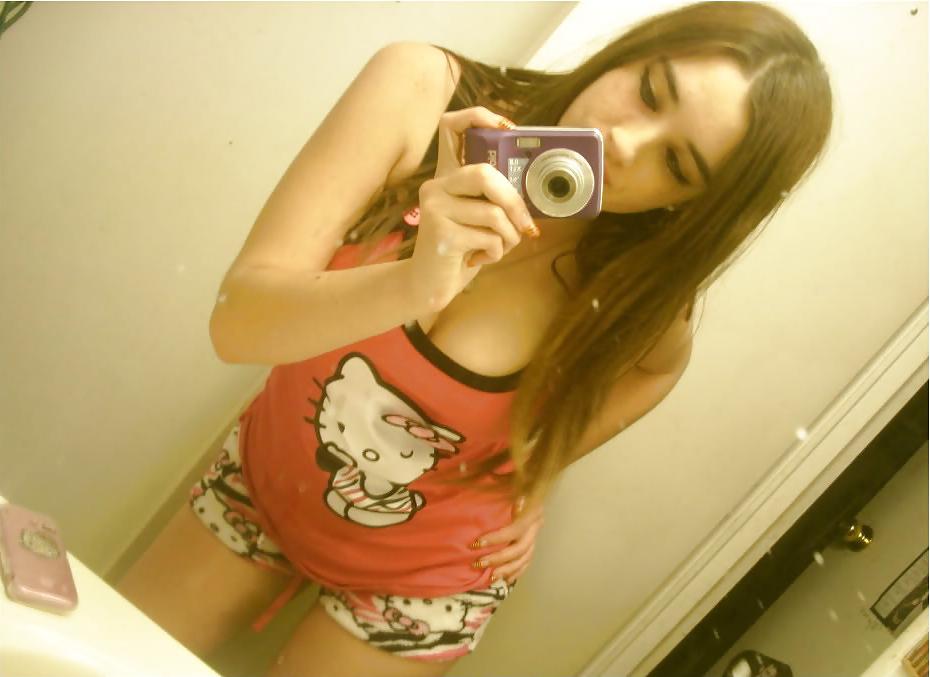 15P Lil old me(Non-Nude)