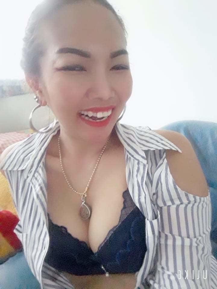 25P Gadis tetek besar di rumah