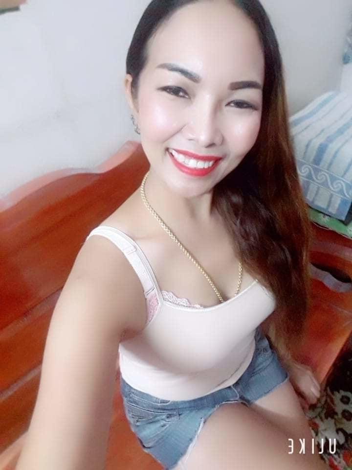 25P Gadis tetek besar di rumah
