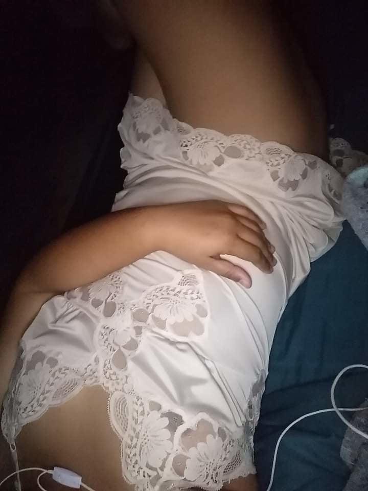 25P Gadis tetek besar di rumah