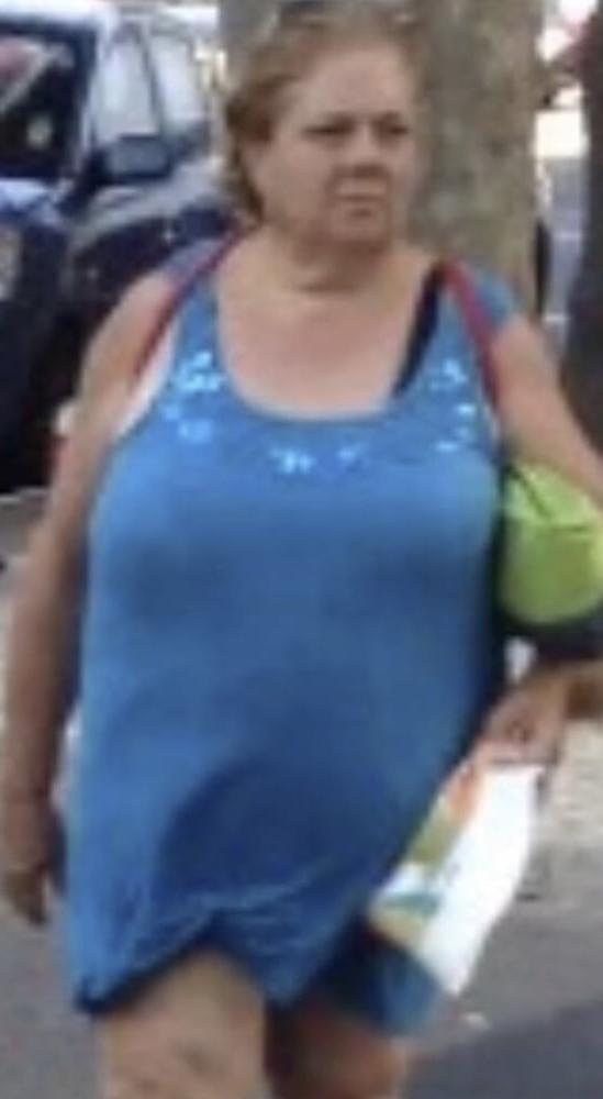 10P Supermarket Granny 5