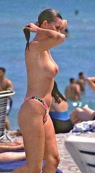 25P Thickasabricks Beach Vacation 11