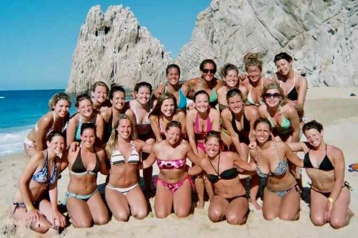 25P Thickasabricks Beach Vacation 11