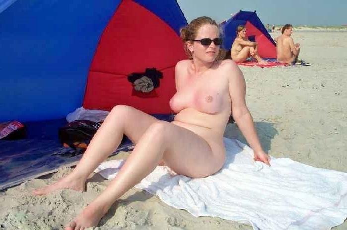 25P Thickasabricks Beach Vacation 11