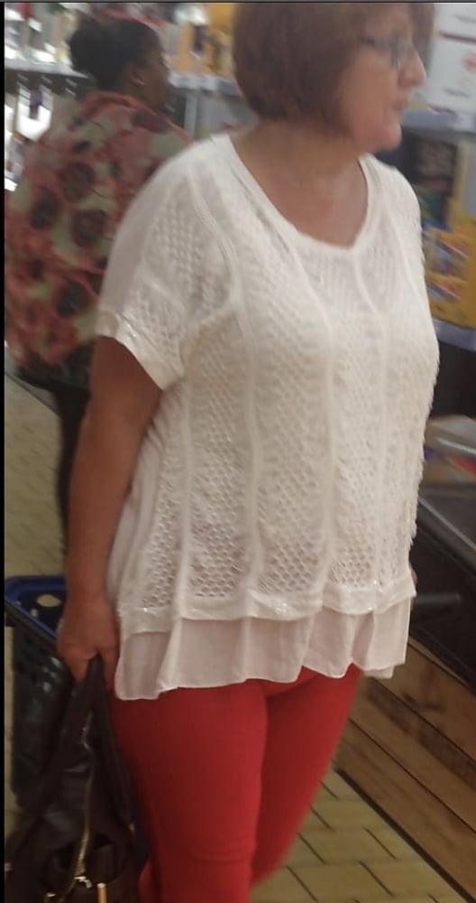 7P Supermarket Granny 8