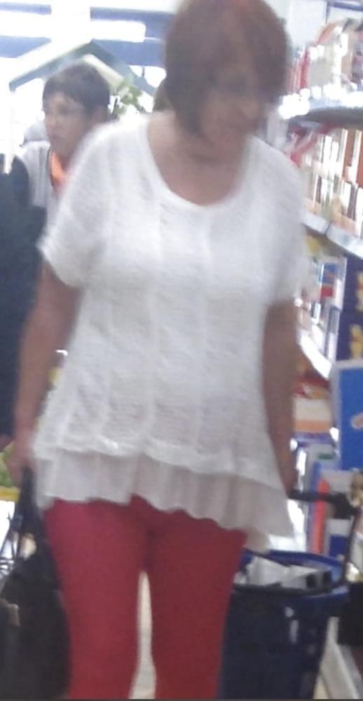 7P Supermarket Granny 8