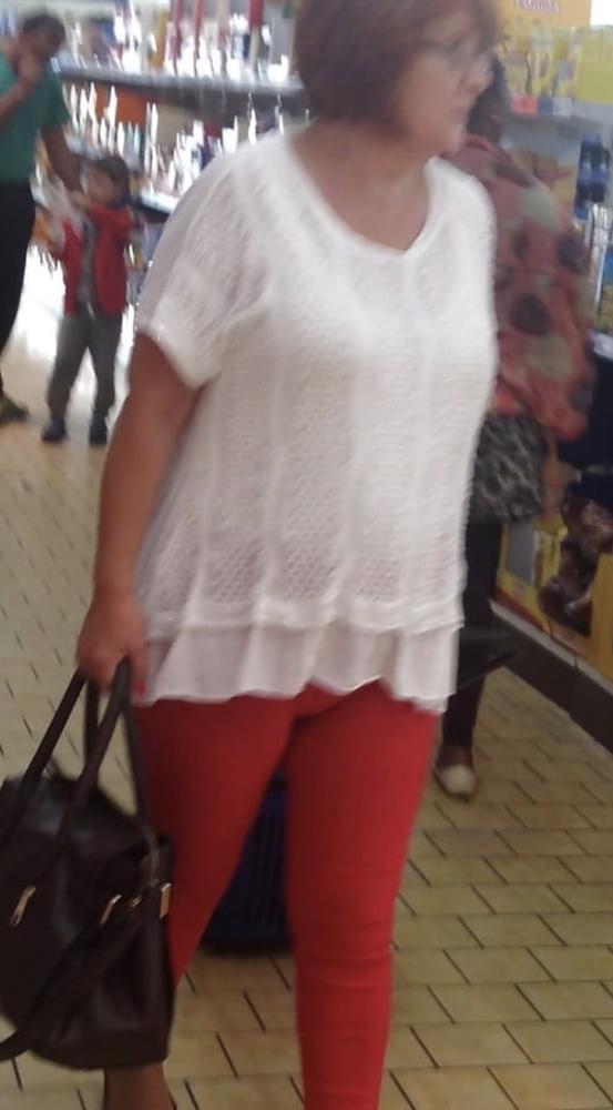 7P Supermarket Granny 8